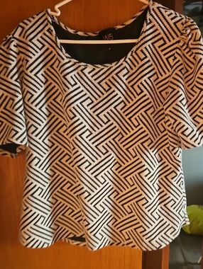 W5 Cute Mid Sleeve Shirt